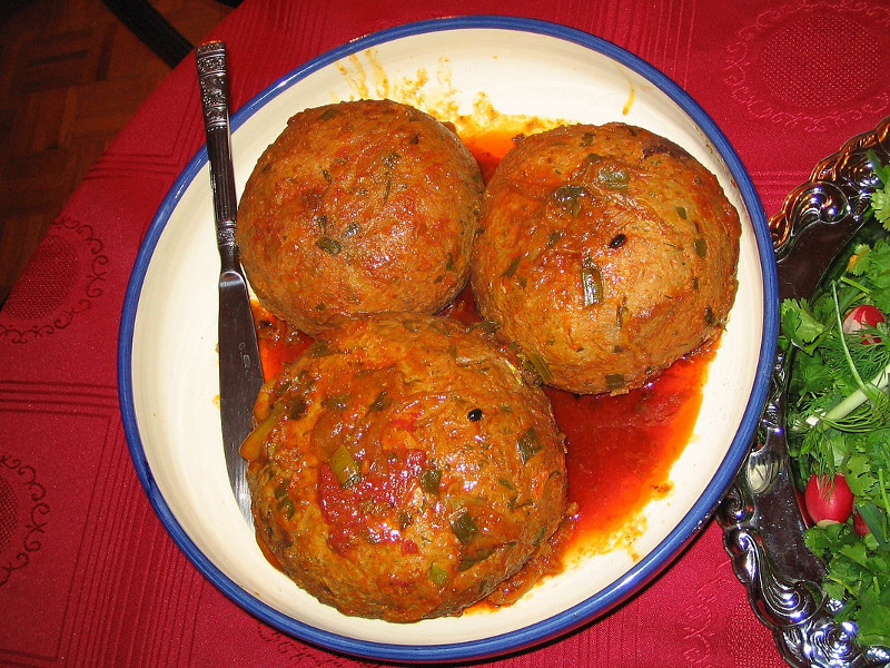 Persian kufteh tabrizi meatballs