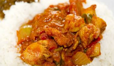 Murgh dopiaza Indian chicken curry with onions