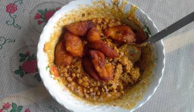 Ewa Dodo (Nigerian black-eyed pea and plantain stew)