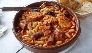 Fabada Asturiana (Spanish sausage and bean stew)